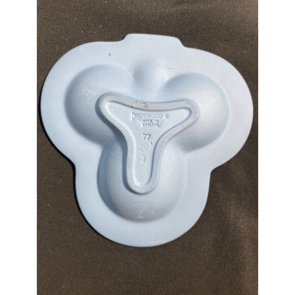 Wedgewood Vintage Blue Jasperware Ashtray Trinket Dish Set of 4 - Picture 7 of 13